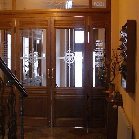 Puk Hotel 4*